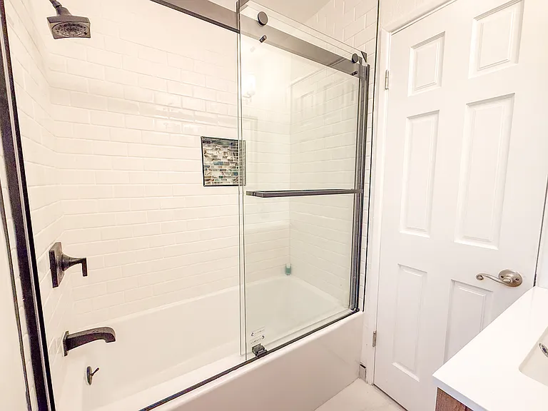 3355 Ocean Front Walk #F — Photo 25