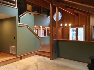 4671 Evenstar Ln, Freeland, WA 98249