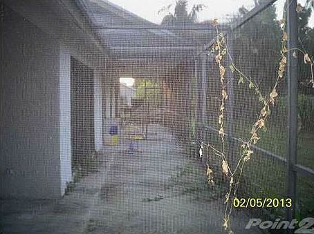 F1223943_401_22