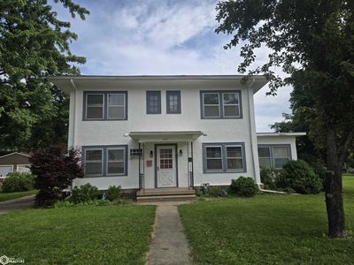 407 E Wall St, Centerville, IA, 52544