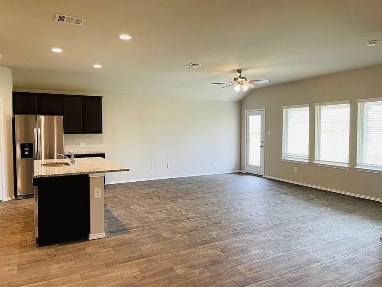 4438 Salerno Gulf Way — Photo 7