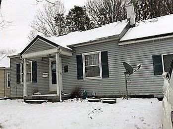 1st image of 1020 Village Dr