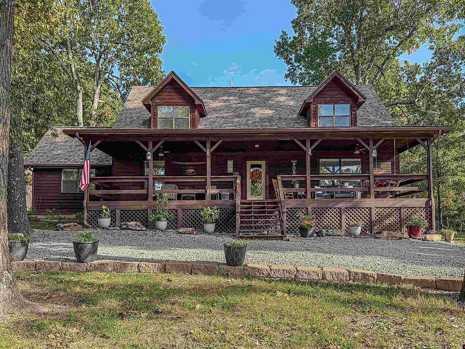1st image of 527 Quiet Mountain Ln