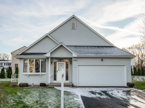 17 Mulberry Court, Newington, CT 06111