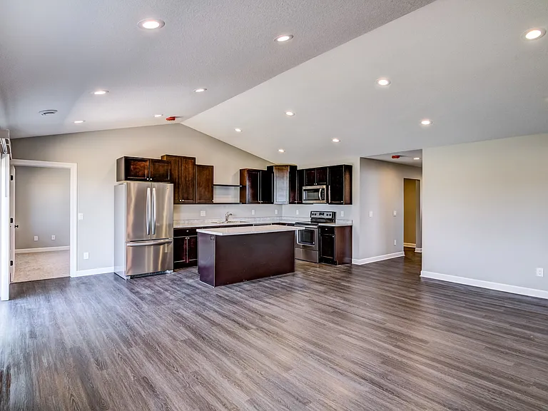 1355 Blue Jay Pl — Photo 2