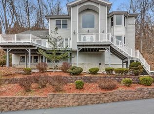 74 Two Bridges Rd, Towaco, NJ 07082