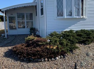 725 Nocturn Ct, Toms River, NJ 08755