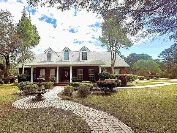 6838 Marlin St, Navarre, FL 32566