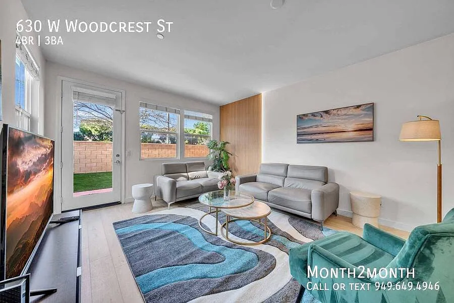 Stylish Woodcrest Castle — Photo 3