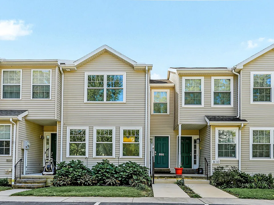 808 Yorkview Dr