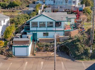 34 NE Williams Ave, Depoe Bay, OR 97341
