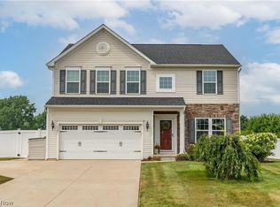 3627 Lake Center St NW, Uniontown, OH 44685