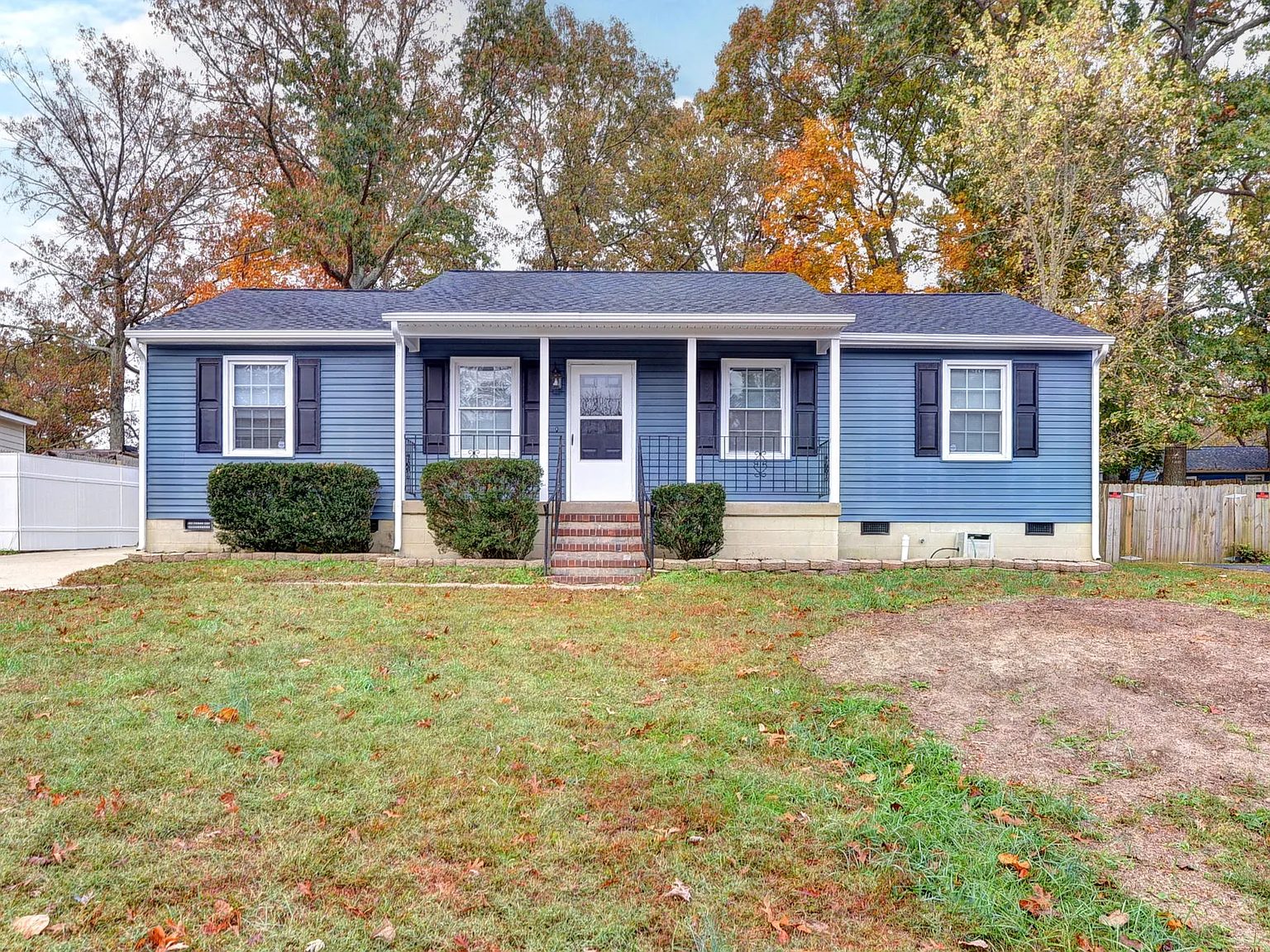 3 bed, 1472 sqft, $2,175 — Photo 1