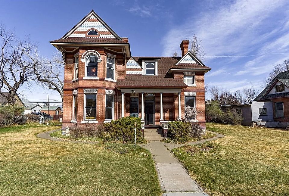 Alexander House, 4 lots