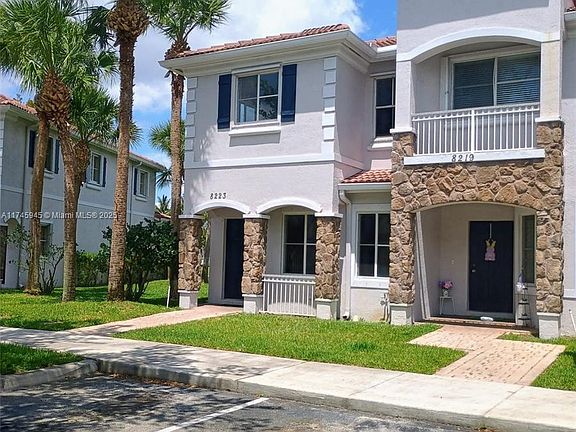 2nd image of 8223 SW 27th St #101