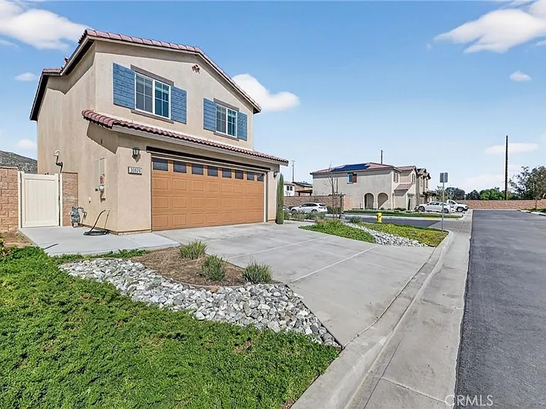 30826 Grand Prix Ct — Photo 3