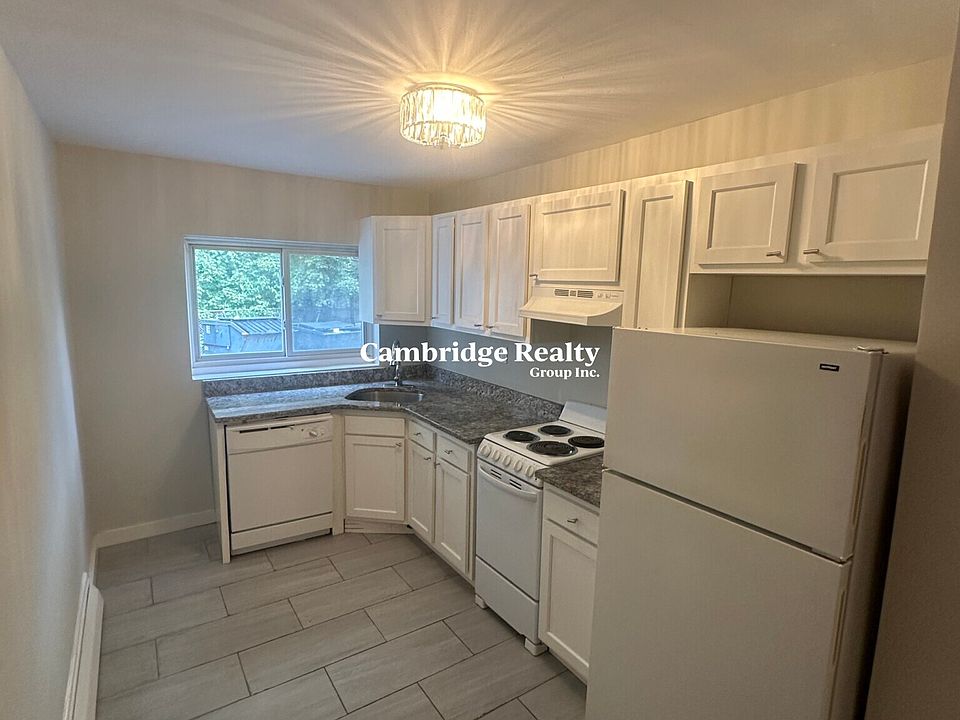1st image of 63 Selkirk Rd #3T