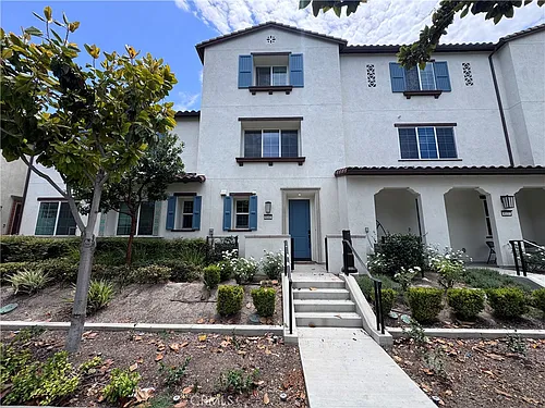 8141 Garden Park St Photo 1