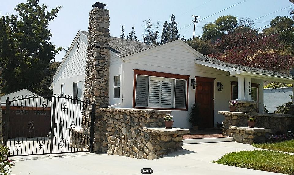 1st image of 1660 Herbert Ave
