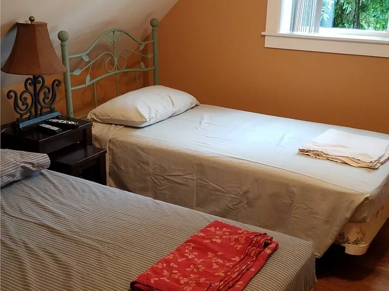 1215 Fern Terrace Dr #2 — Photo 9