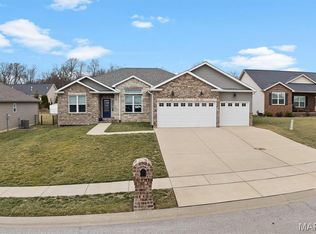 1309 Coleridge Ct, O'Fallon, IL 62269
