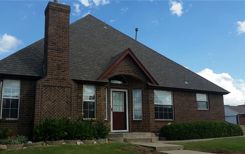1st image of 809 W Elder Dr