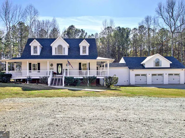 181 Robison Rd, Moreland, GA 30259