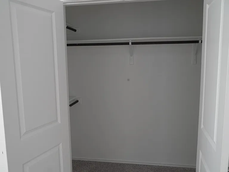 1432 Weatherford Ln — Photo 11