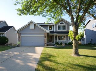 12238 Wellington Ridge Dr, Clive, IA 50325