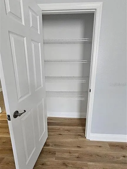 317 E Blue Water Edge Dr — Photo 6