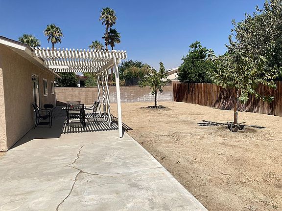 2nd image of 31280 San Vincente Ave