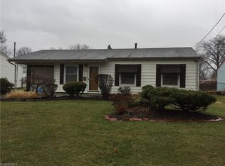 2052 Homewood Dr, Lorain, OH 44055