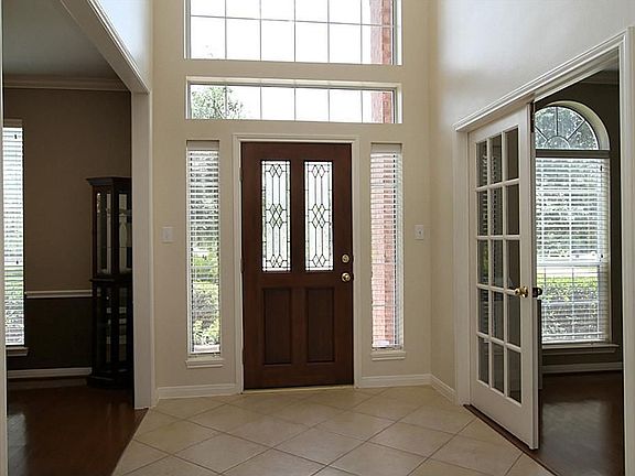 3rd image of 4511 Knight Lake Ct