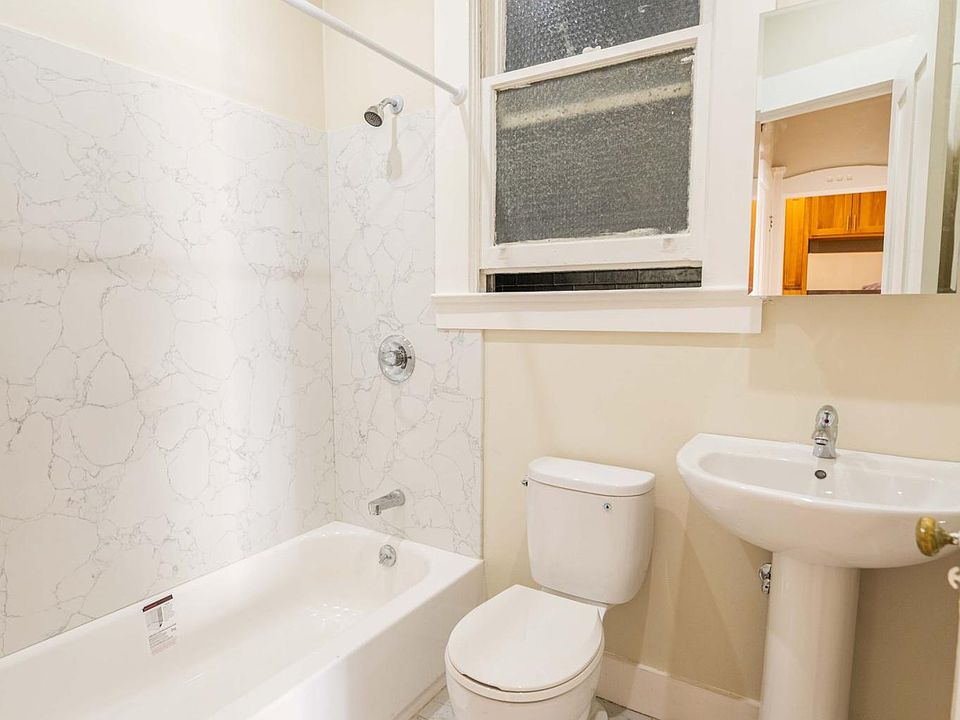2nd image of 1345 Sacramento St APT 5