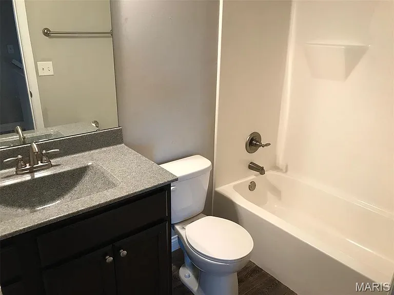 463 Honeysuckle Creek Dr — Photo 10