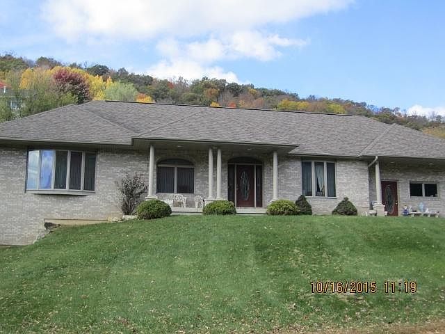 1st image of N1955 Wedgewood Dr W