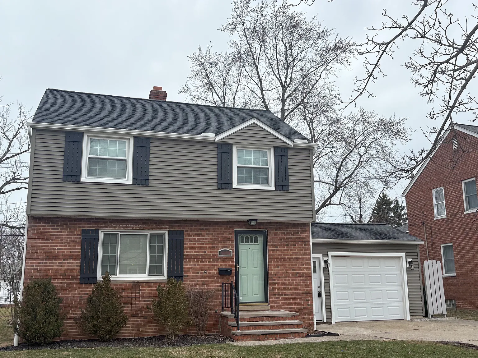 4835 Edsal Dr photo 1
