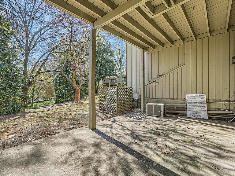 1204 Druid Knoll Dr — Photo 2