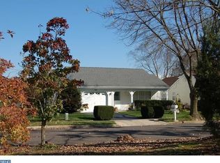 155 Buckingham Dr, Southampton, NJ 08088