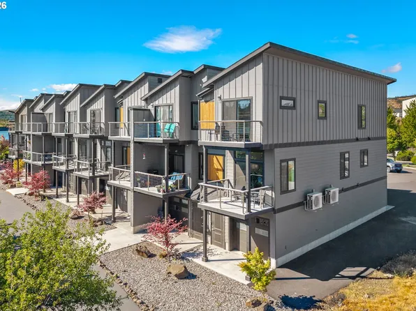 3793 Klindt Dr, The Dalles, OR 97058