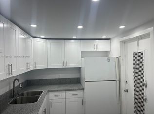 616 NW 13th St APT 17, Boca Raton, FL 33486