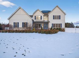 5 Prestwick Drive, Monroe, NY 10950