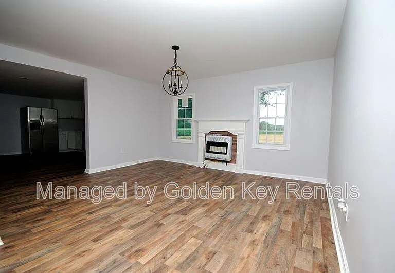 2345 Gurganus Rd — Photo 2