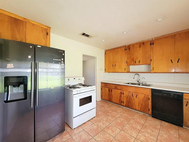 12226 Dorwayne Ct — Photo 15