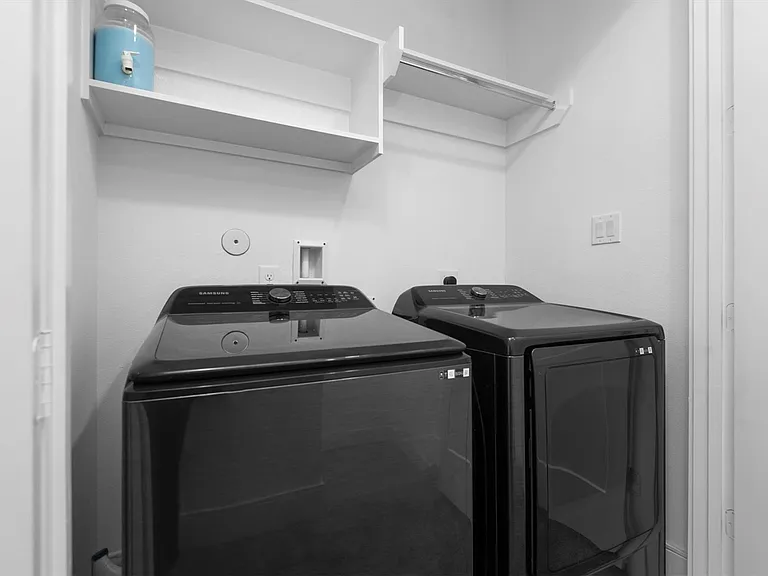 1211 Hickory St #E — Photo 21