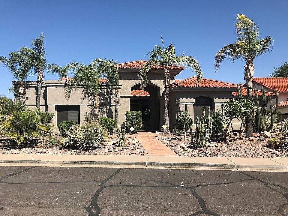 2nd image of 10833 E Mission Ln