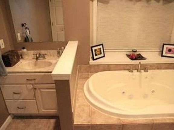 5th image of 2687 N Heyward Cir