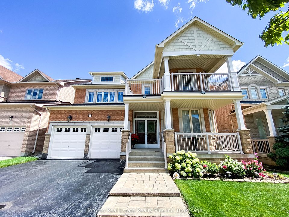 1st image of 7 Braehead Dr