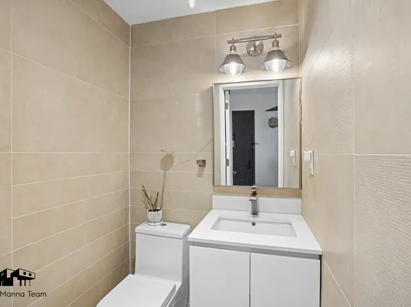 299 Van Buren Street 4C image 15 of 16