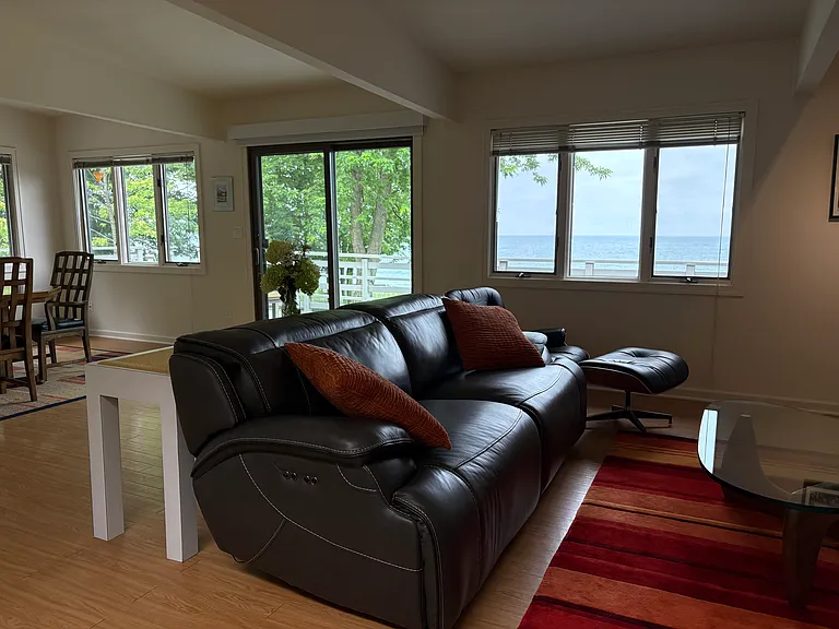 11395 Lakeshore Dr — Photo 11